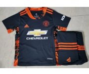 Kids 2020-21 Manchester United Black Goalkeeper Soccer Youth Kits Shirt With Shorts