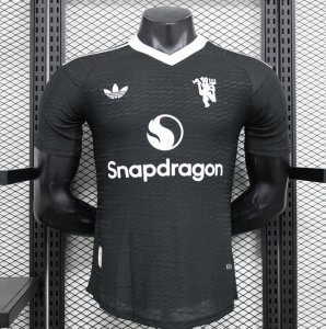 2024-25 Manchester United Black Goalkeeper Soccer Jersey Shirt Player Version
